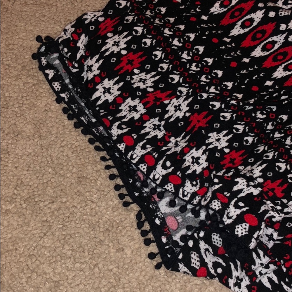 Pattern shorts - Picture 2 of 3